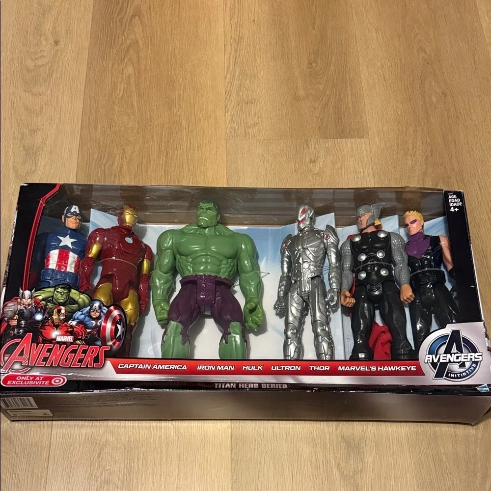 Hasbro marvel Avengers titan hero series new in sealed box